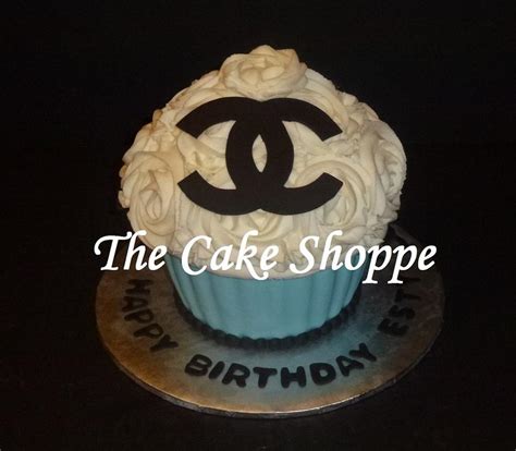 chanel cupcakes – Bake Shoppe Boutique